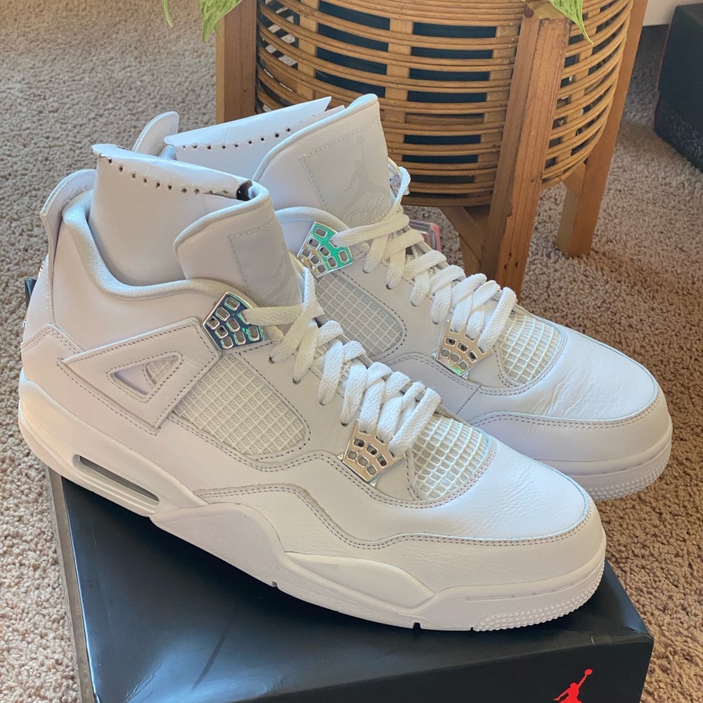 Jordan 4 pure money